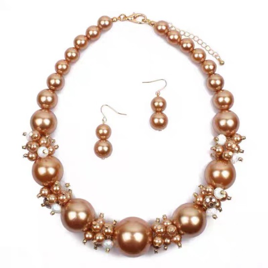 Fashion Pearl Necklace